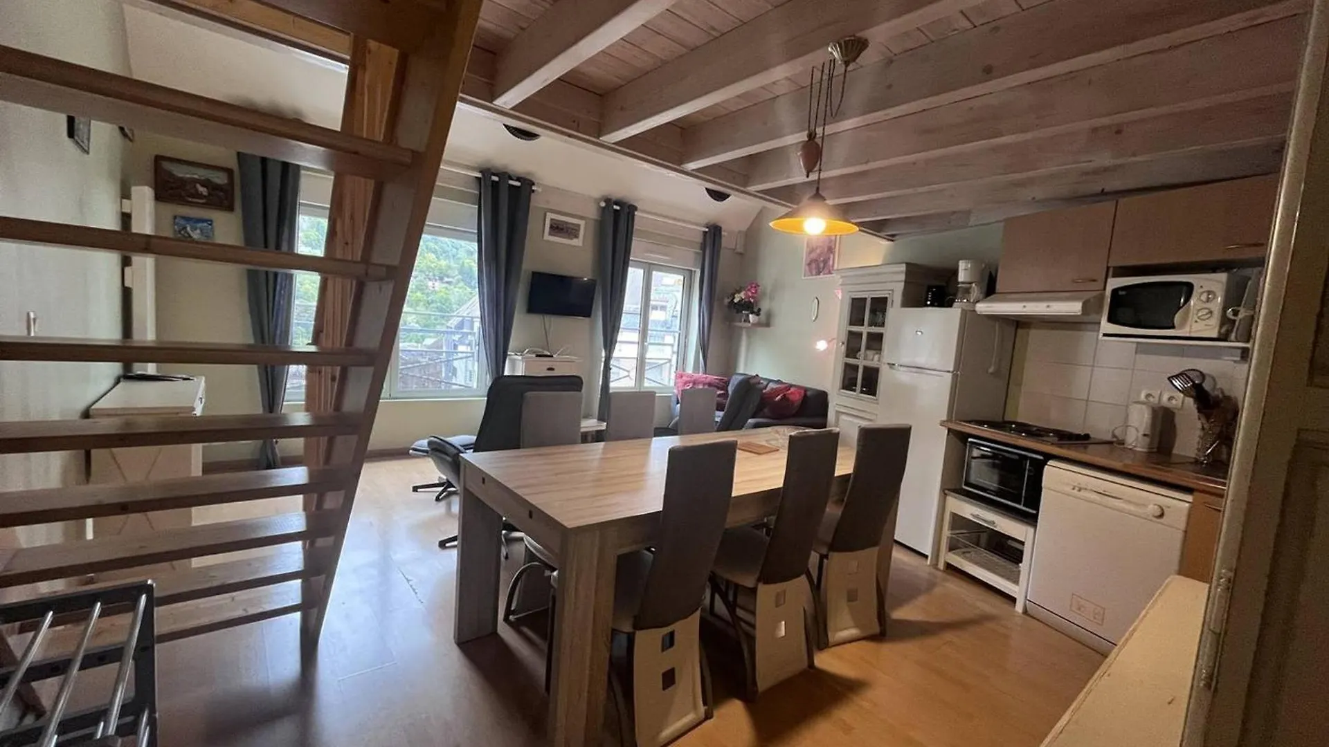 Chalet Familial Avec Parking, A 50M Des Telecabines - Fr-1-812-26 Cauterets